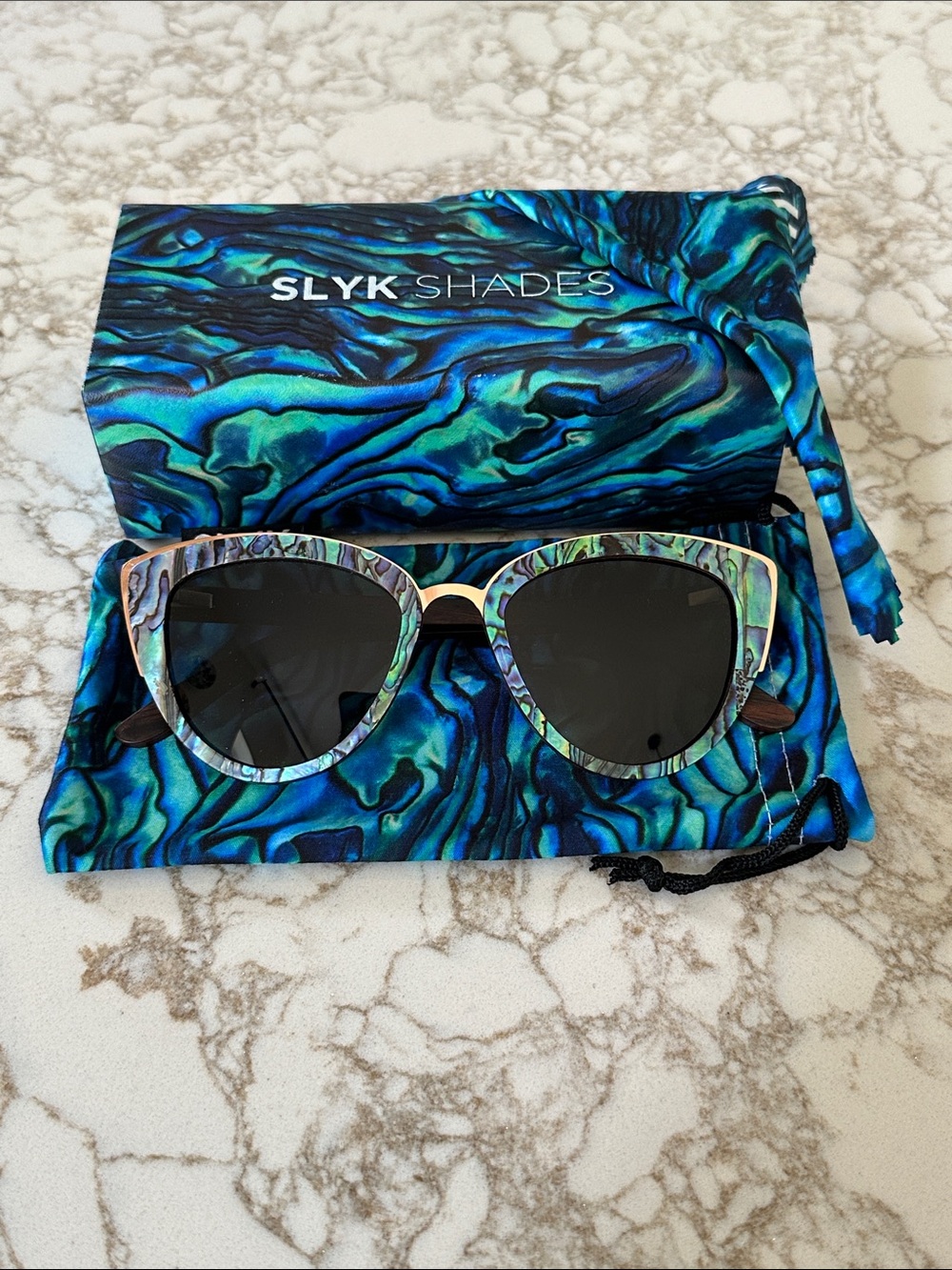 Women's Abalone-Pattern Sunglasses in Blue-Green